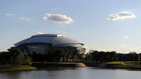 《芒特点赞下半场表现：与B费并肩，足球之旅乐在其中》